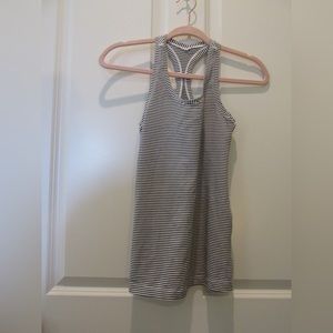 Lululemon Raceback Tank Top - Sz 6